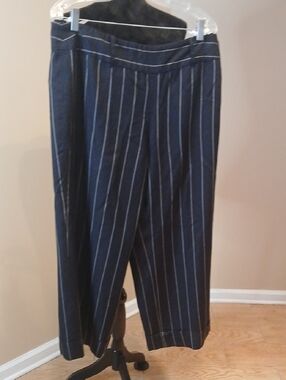 Jones New York Navy Pinstripe Wide-Leg Trousers